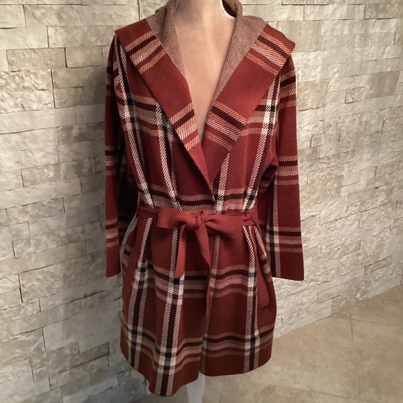 Tahari Plaid Sweater Coat - Picture 4 of 8